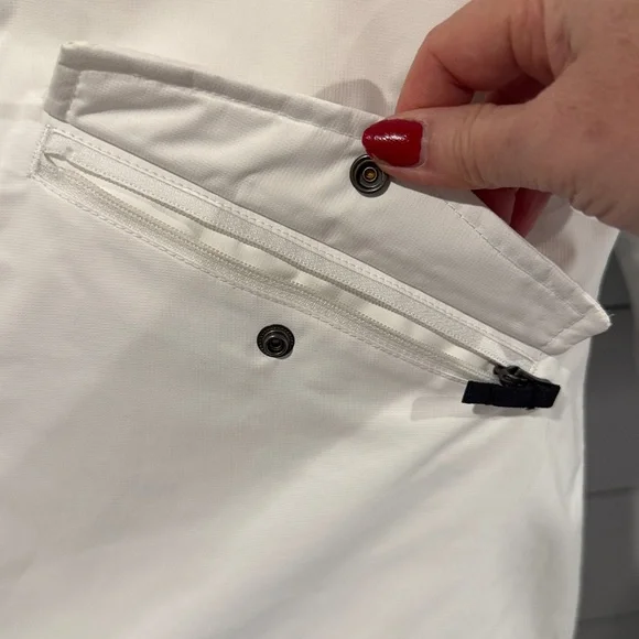 The North Face Off-White Hooded Jacket - Picture 7 of 8